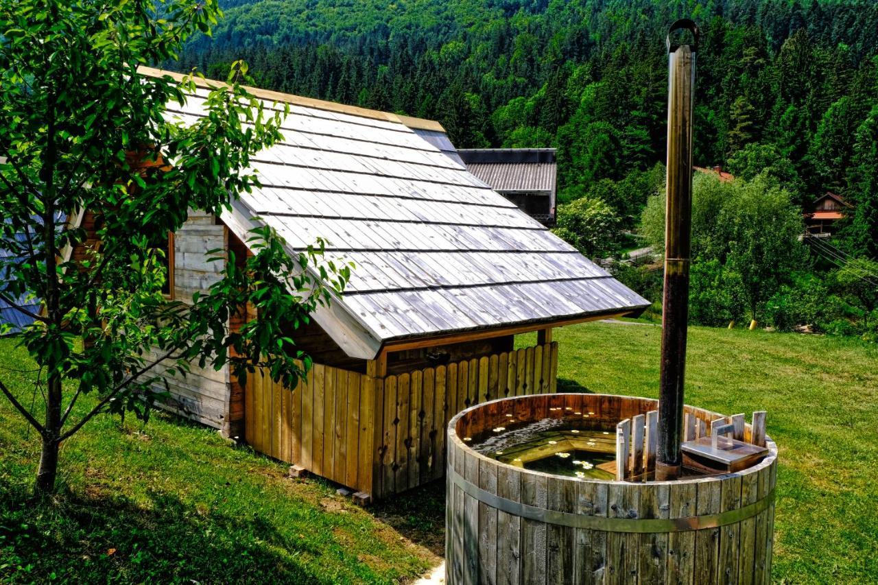 Vitanje Glamping Brodej酒店 外观 照片