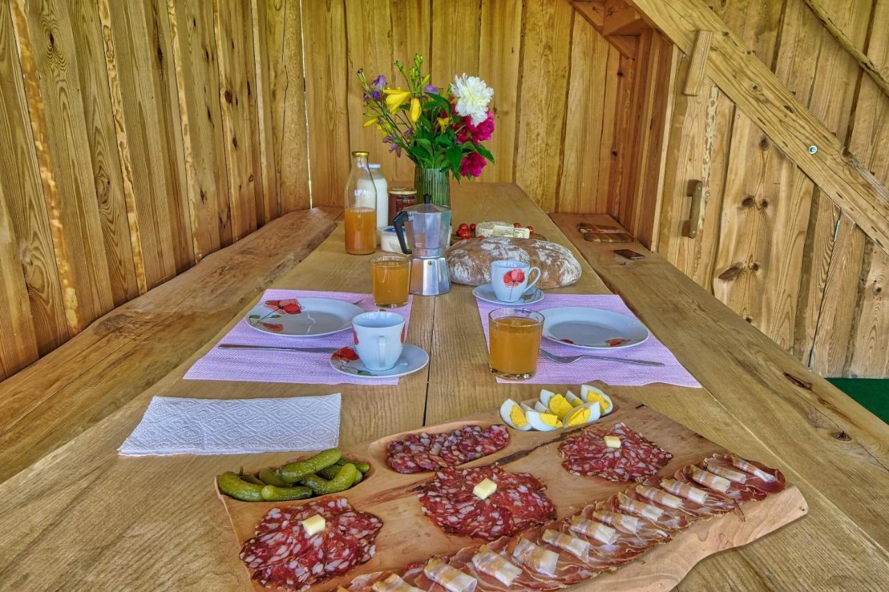 Vitanje Glamping Brodej酒店 外观 照片