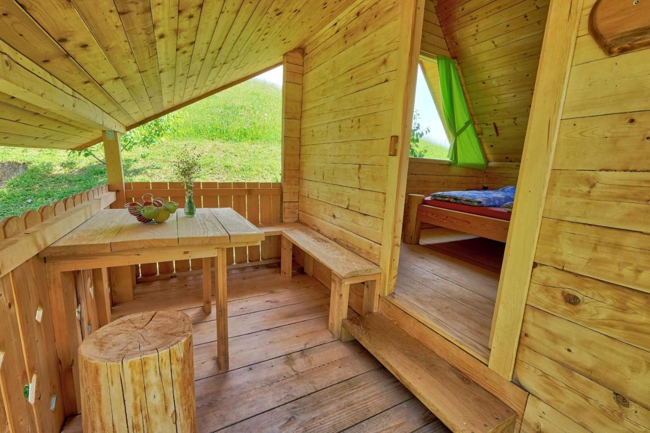 Vitanje Glamping Brodej酒店 外观 照片